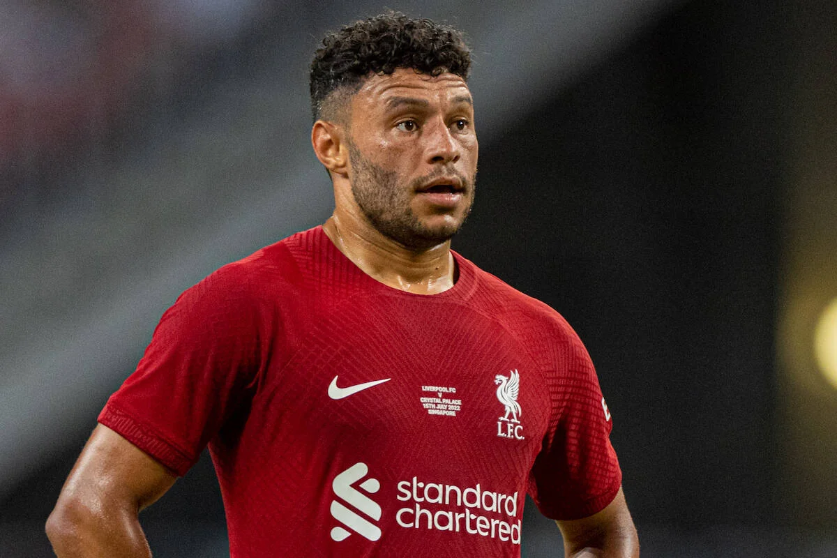 Alex Oxlade-Chamberlain drops three-word hint ahead of Liverpool game against Rangers